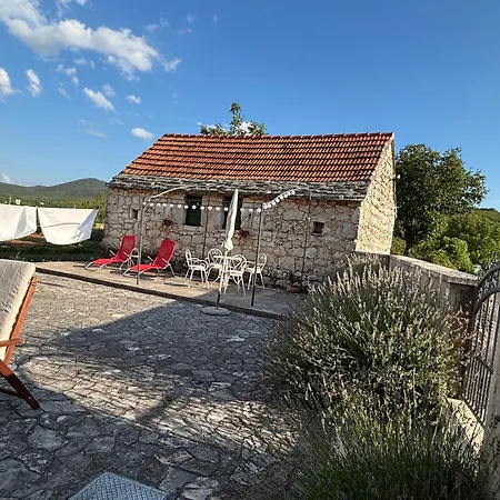 Appartement Stone Aria *