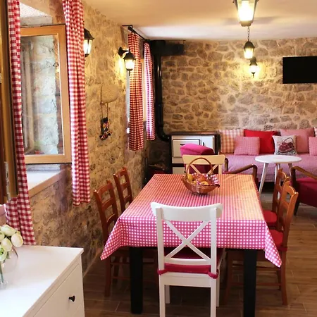 Appartement Stone Aria *