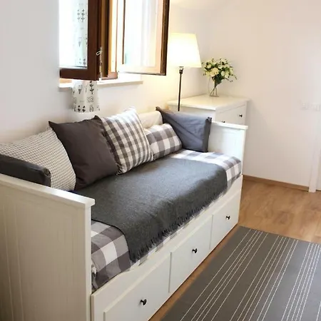 Appartement Stone Aria *