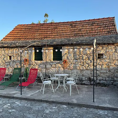 Stone Aria Velika Cista (Split-Dalmatia)